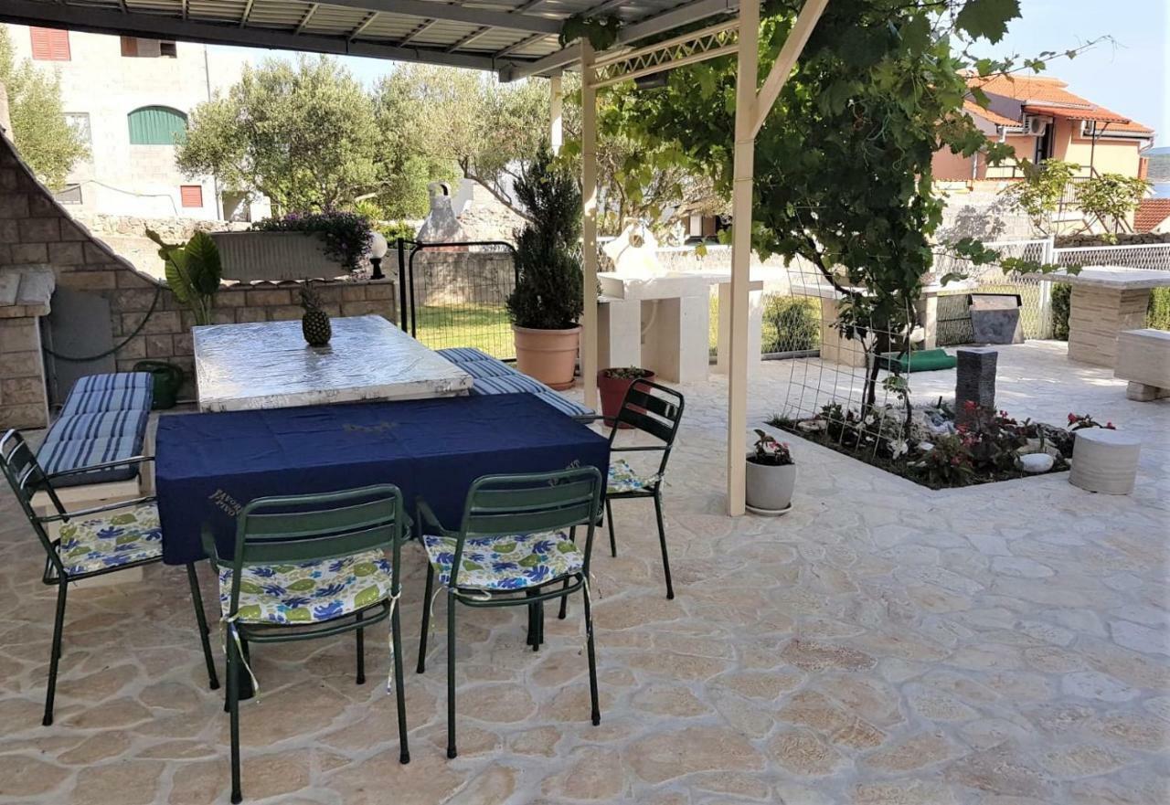 Apartment Maslenica, Near Zadar Bagian luar foto
