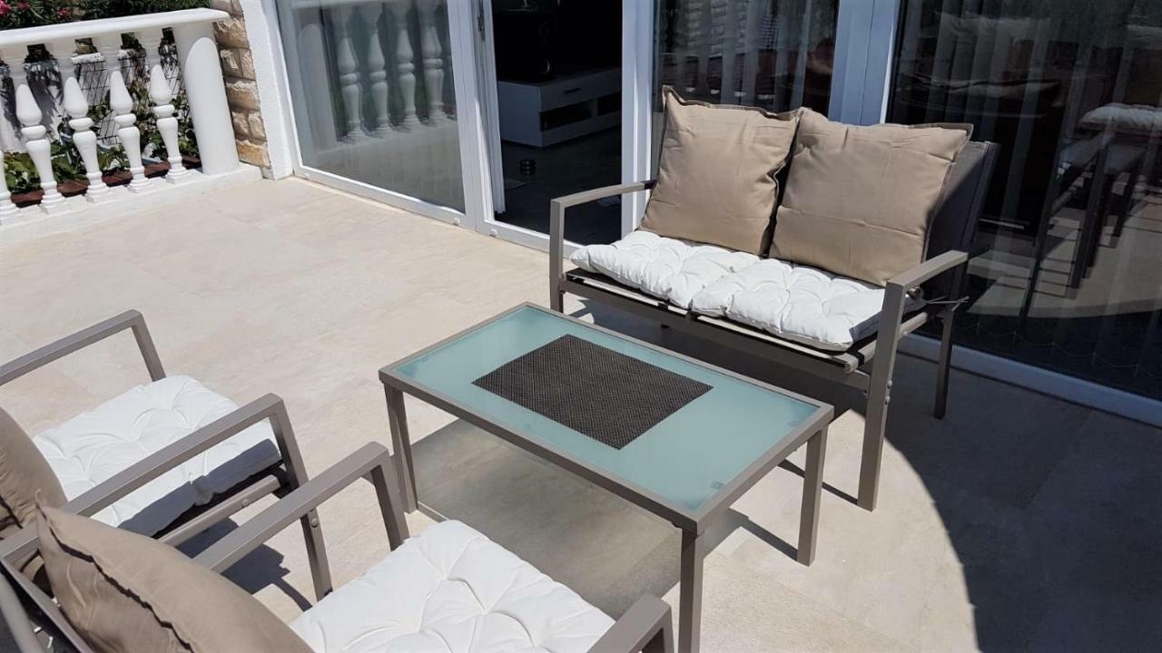 Apartment Maslenica, Near Zadar Bagian luar foto
