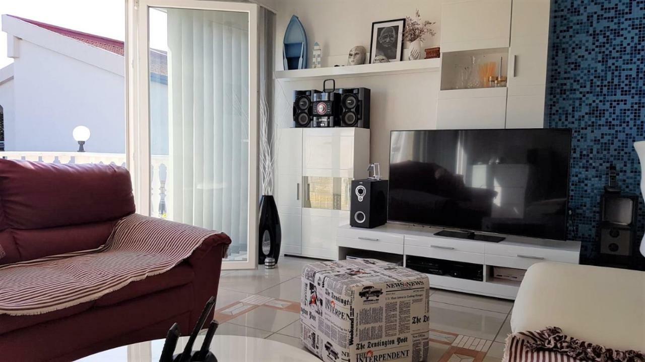 Apartment Maslenica, Near Zadar Bagian luar foto